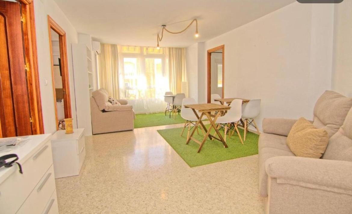 Guest House Mota Málaga Esterno foto
