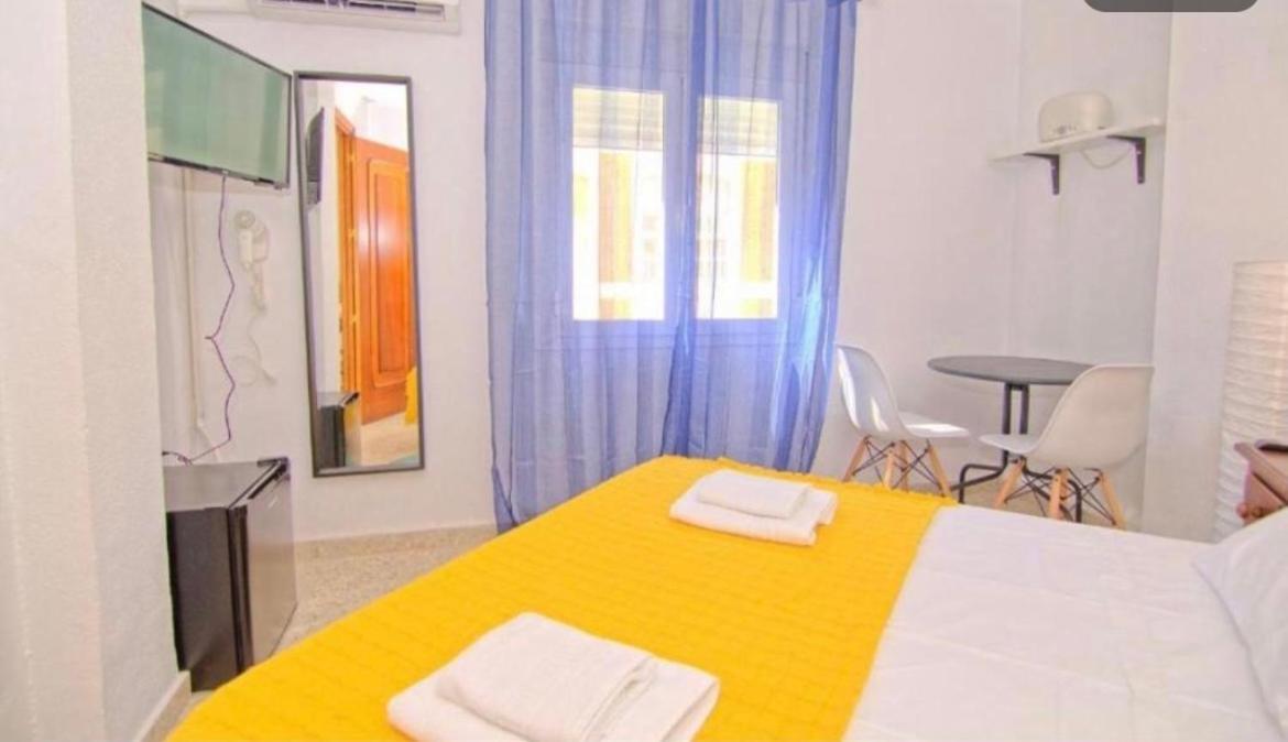 Guest House Mota Málaga Esterno foto